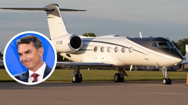 Flavio Bolsonaro huyó de Brasil y está en vuelo a Estados Unidos