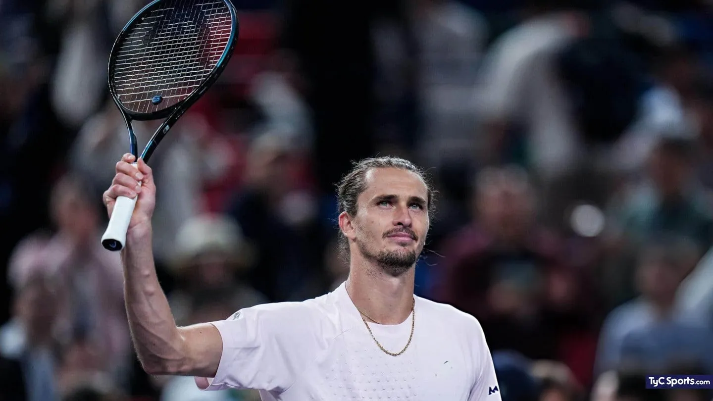 Zverev le ganó un durísimo partido a Búblik y avanzó a cuartos de final en el Masters de Shanghái